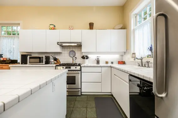 756 East 14th Street, North Vancouver For Sale - image 8