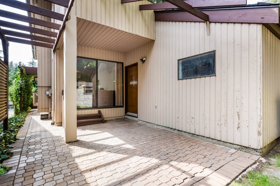 5596 Huckleberry Lane, North Vancouver