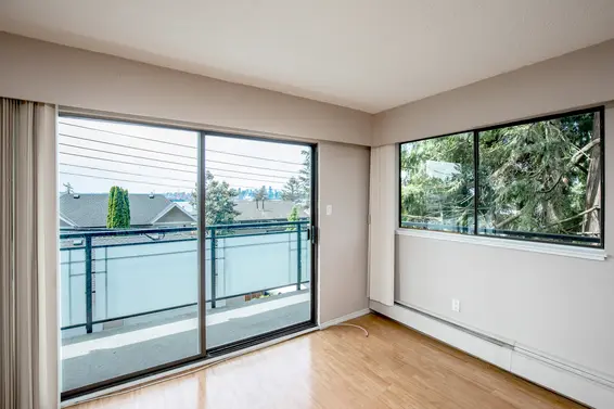 204 441 East 3rd Street, North Vancouver For Sale - image 2