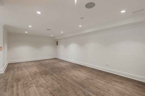 125 Kensington Crescent, North Vancouver