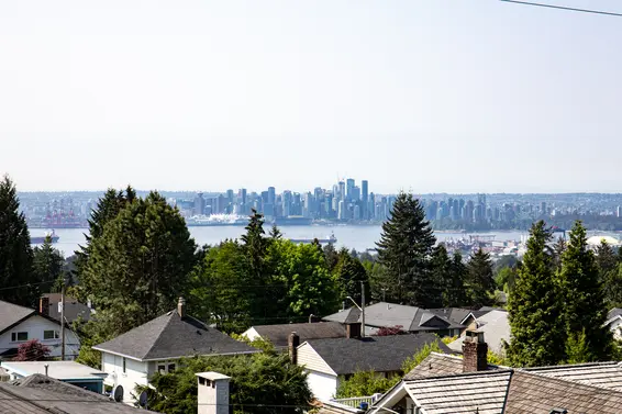 111 Sandringham Crescent, North Vancouver For Sale - image 55
