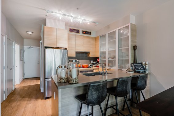 220 3606 Aldercrest Drive, North Vancouver