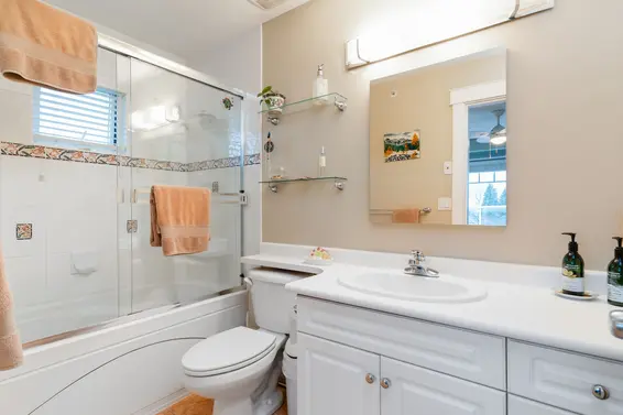 418 West Keith Road, North Vancouver For Sale - image 25