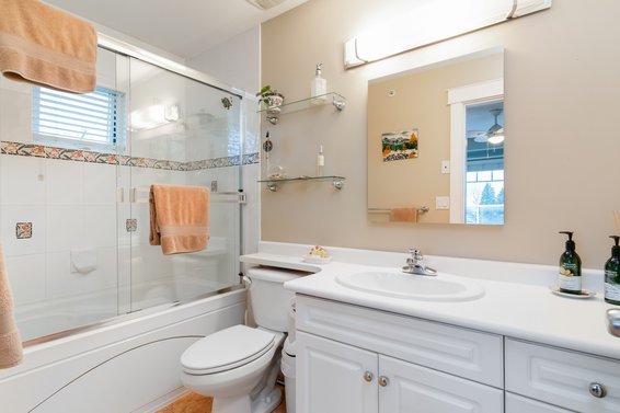 418 West Keith Road, North Vancouver