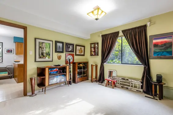 5528 Huckleberry Lane, North Vancouver For Sale - image 15