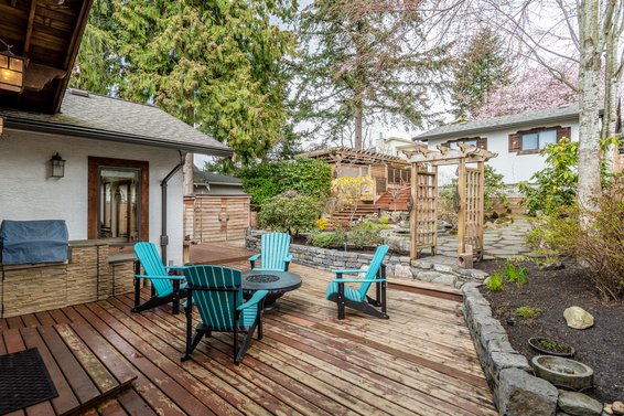 186 West Kings Road, North Vancouver