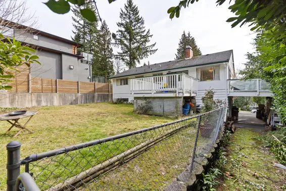 900 Clements Avenue, North Vancouver For Sale - image 36