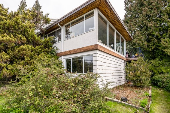 211 Tamarack Road, North Vancouver