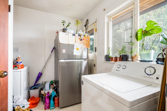 211 Tamarack Road, North Vancouver