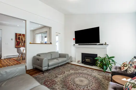 1811 Rufus Drive, North Vancouver For Sale - image 5