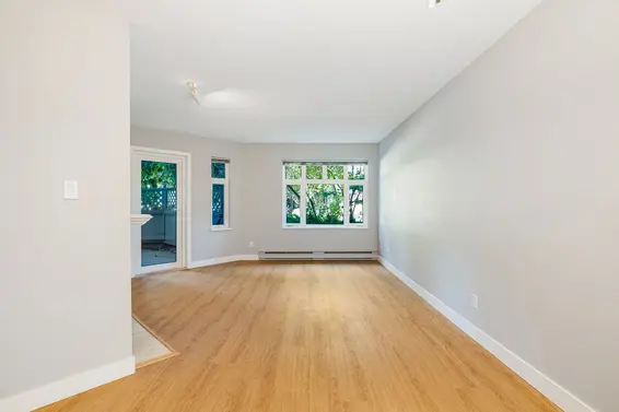 209 121 West 29th Street, North Vancouver For Sale - image 2