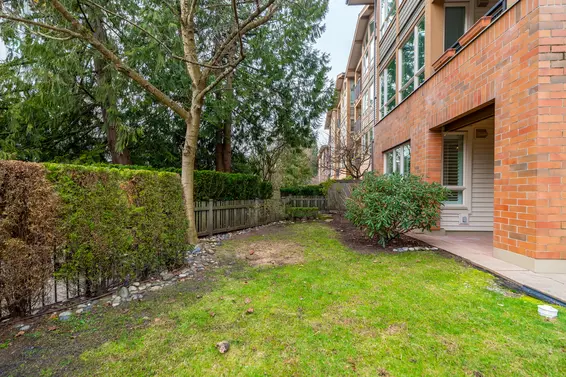 102 2601 Whiteley Court, North Vancouver For Sale - image 30