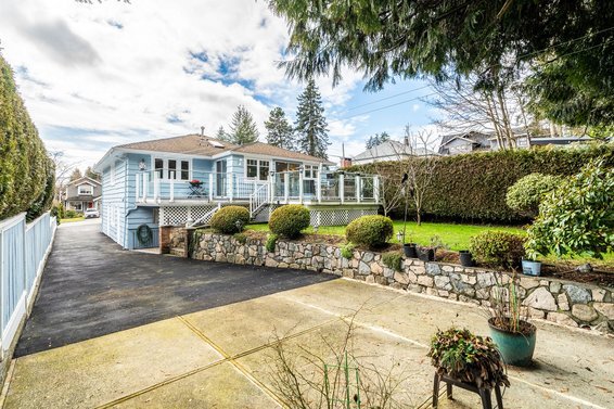 1182 Ronayne Road, North Vancouver