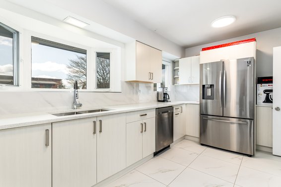 629 Silverdale Place, North Vancouver