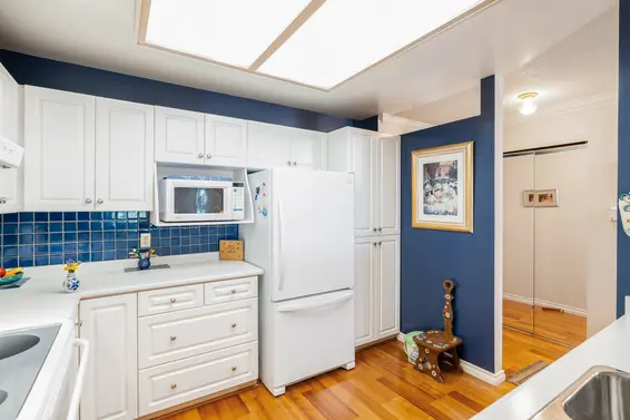 206 2800 Chesterfield Avenue, North Vancouver For Sale - image 14