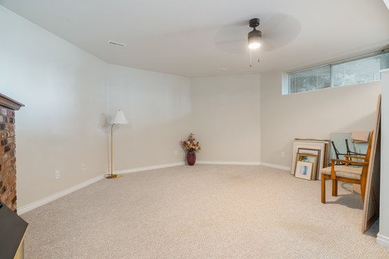 111 Sandringham Crescent, North Vancouver