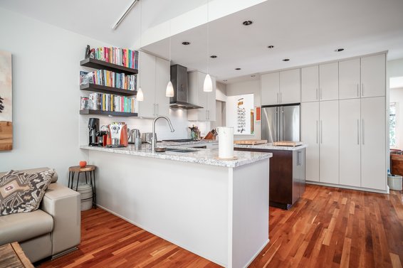 186 West Kings Road, North Vancouver