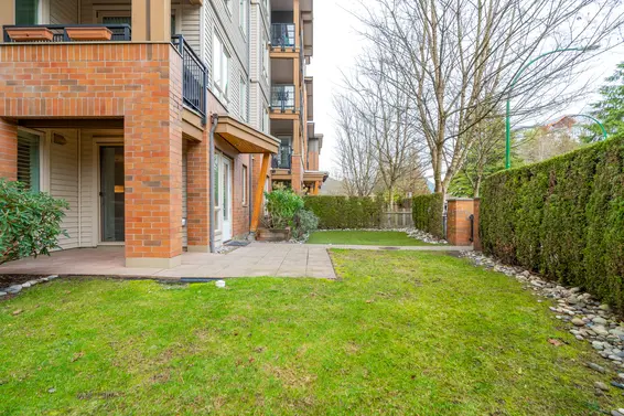 102 2601 Whiteley Court, North Vancouver For Sale - image 2