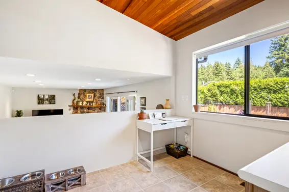 3434 Duval Road, North Vancouver For Sale - image 17