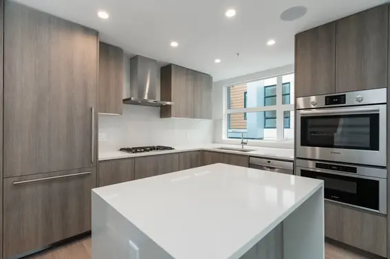 Kitchen - 221 2060 Curling Road  