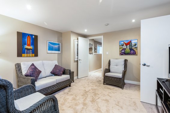 622 Silverdale Place, North Vancouver