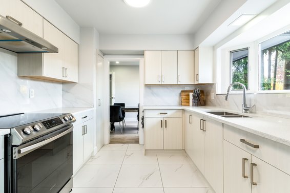 629 Silverdale Place, North Vancouver
