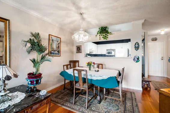 206 2800 Chesterfield Avenue, North Vancouver For Sale - image 7