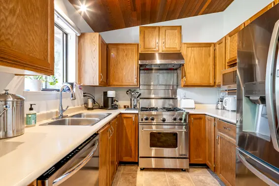 3434 Duval Road, North Vancouver For Sale - image 14