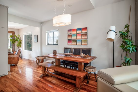 186 West Kings Road, North Vancouver