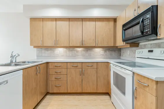30 1925 Indian River Crescent, North Vancouver For Sale - image 11