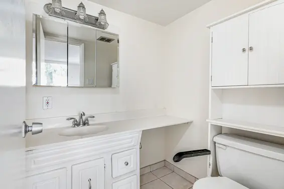 206 2012 Fullerton Avenue, North Vancouver For Sale - image 10