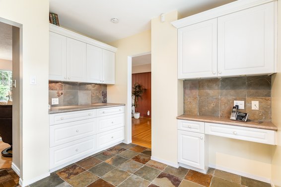 4345 Capilano Road, North Vancouver