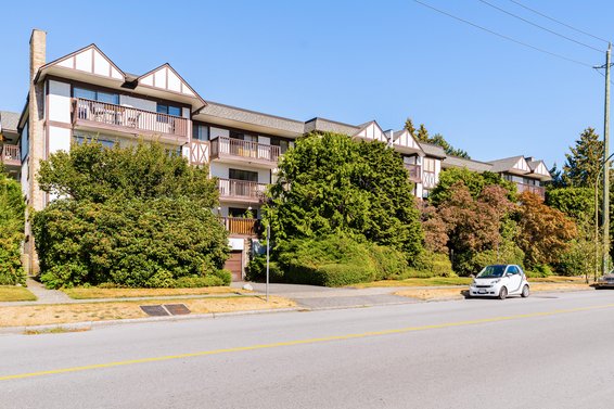 107 310 East 3rd Street, North Vancouver