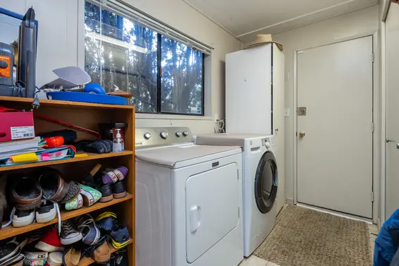 Laundry - 530 19th Street West  