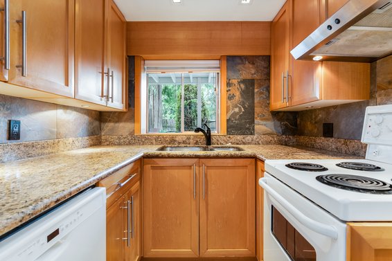 4345 Capilano Road, North Vancouver