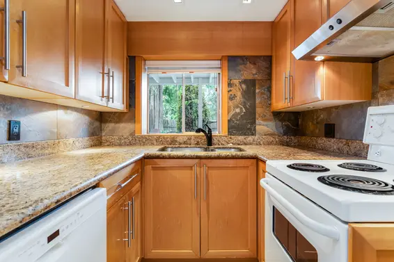 4345 Capilano Road, North Vancouver For Sale - image 33