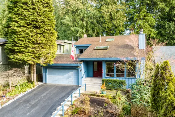 5528 Huckleberry Lane, North Vancouver For Sale - image 1