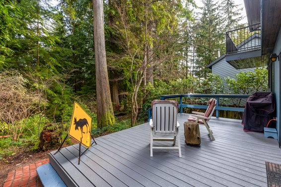5528 Huckleberry Lane, North Vancouver