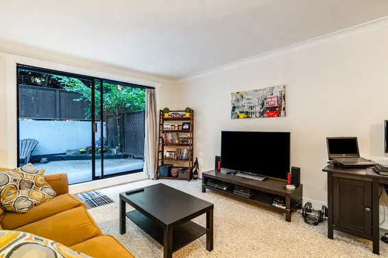 107 310 East 3rd Street, North Vancouver For Sale - image 2