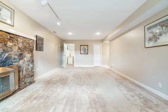 1182 Ronayne Road, North Vancouver For Sale - image 36