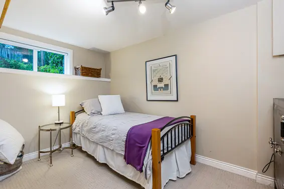 622 Silverdale Place, North Vancouver For Sale - image 35