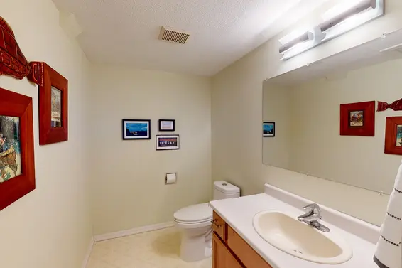 5528 Huckleberry Lane, North Vancouver For Sale - image 25