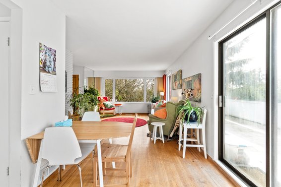 900 Clements Avenue, North Vancouver
