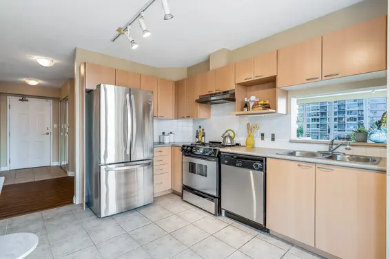 906 108 East 14th Street, North Vancouver For Sale - image 10
