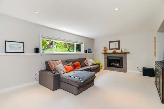624 East Osborne Road, North Vancouver For Sale - image 37