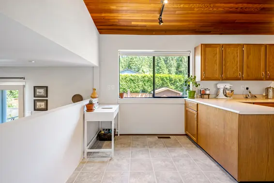 3434 Duval Road, North Vancouver For Sale - image 16
