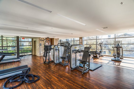 220 3606 Aldercrest Drive, North Vancouver