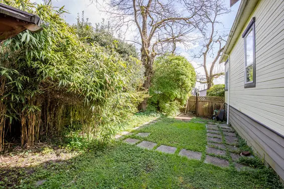 756 East 14th Street, North Vancouver For Sale - image 46