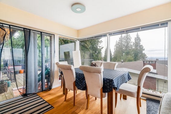 211 Tamarack Road, North Vancouver