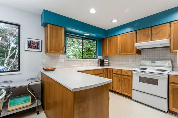 5528 Huckleberry Lane, North Vancouver For Sale - image 18